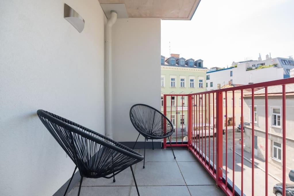 Gruene Und Zentrale Ruhelage Im Neubau Mit Balkon Apartment Vienna Exterior photo